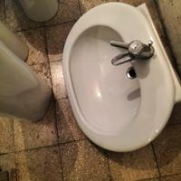 Lavandino grande  più bidet