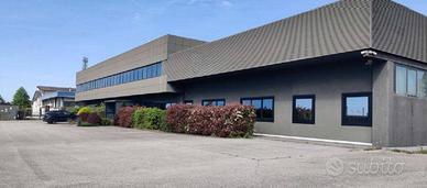 Immobile in asta di 2750 m² a Quinto Vicentino