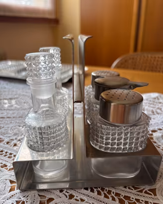 Set condimenti Pitagora di Alessi