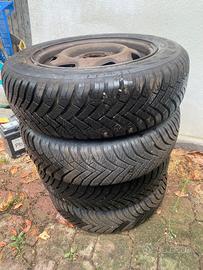 gomme quattro 4 stagioni con 155/70R13