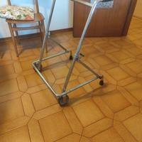 Deambulatore anziani o disabili