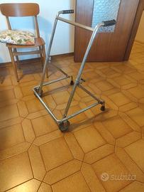 Deambulatore anziani o disabili