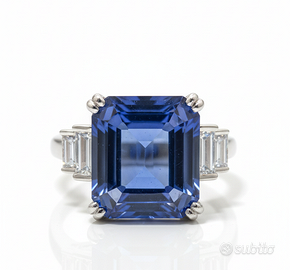 Anello in Oro 18 kt con Tanzanite e diamanti