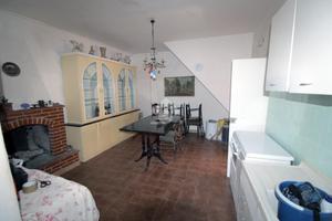 3 LOCALI A POGGIO CATINO