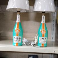 lampade fatte con bottiglie