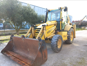 Terna Komatsu WB97-2R