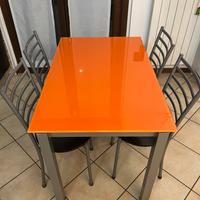 Tavolo Scavolini in vetro e sedie