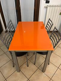 Tavolo Scavolini in vetro e sedie