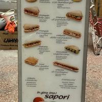 Totem pubblicitario altezza160