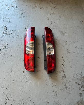 stop fiat doblo