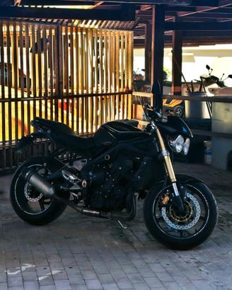 Triumph street triple 675