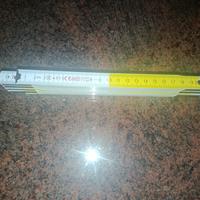 metro pieghevole professionale con rinforzi 