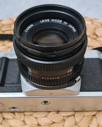 Canon AV1 e obiettivo supplementare