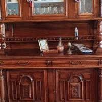 Credenza con alzata
