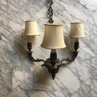 Lampadario in ferro battuto