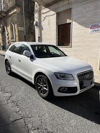 AUDI Q5 2000cc 150CV