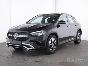 MERCEDES-BENZ GLA 180 d Automatic Progressive Ad