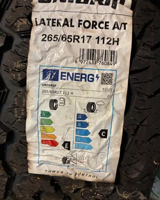 n.4 pneumatici m+s  suv nuovi