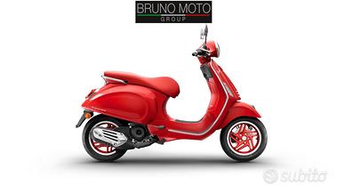 Vespa Primavera 50 RED 8 Modello 2026