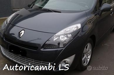 Renault scenic 2011 ricambi