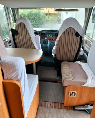 Hymer exsis 562 con soli 50582. Km