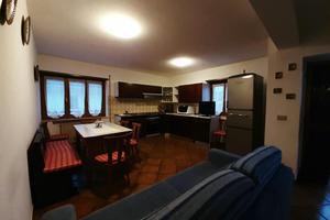 Ampio e luminoso appartamento a Cesuna