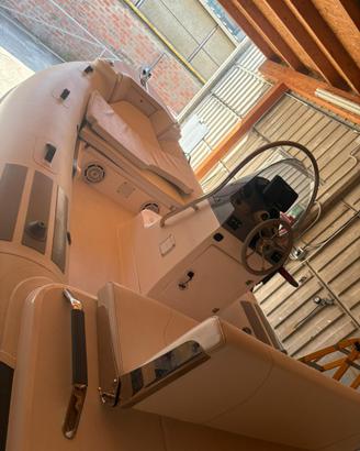 Gommone 5.30 m con motore Selva 40/80 CV