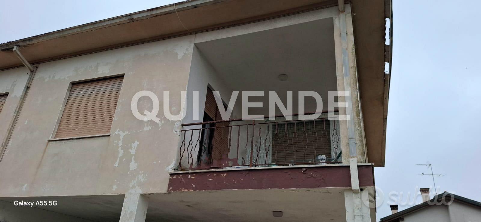 Casa con magazzino,2 box,terreno edificabile - Vista 2