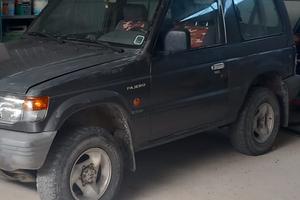 Mitsubishi Pajero 2.5 TD