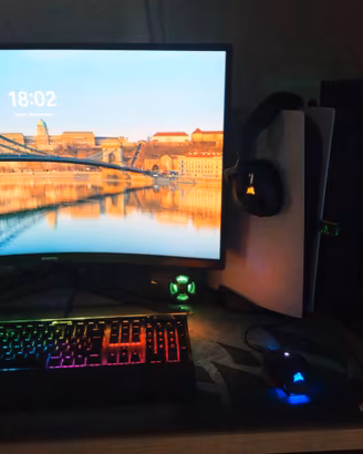 Samsung Monitor Gaming Odyssey G5 Curvo 