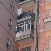 Veranda bianca balcone