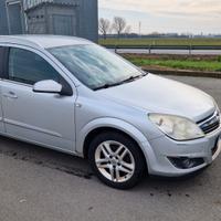 Opel Astra 1.6 16V VVT Station Wagon Cosmo