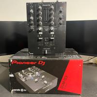 Mixer Pioneer DJM-S3 pari al nuovo Serato DJ/DVS