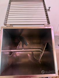 IMPASTATRICE SALUMI PROFESSIONALE 50 KG