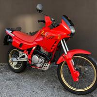 Honda NX 650 Dominator