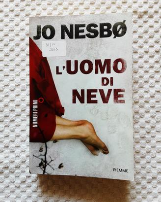 L'uomo di neve di Jo Nesbo