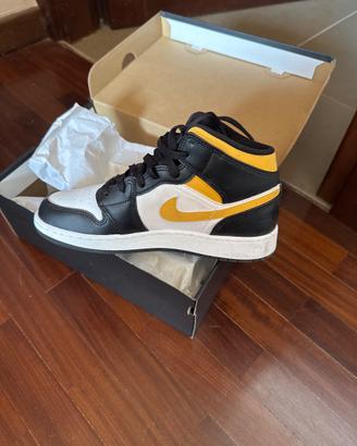 Nike Jordan