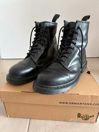 DR MARTENS 1460 mono black n.45