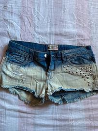 Shorts Terranova jeans e borchie taglia M