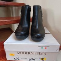 Scarpe a tronchetto donna Modernissima 