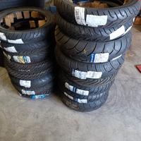 Stock gomme moto