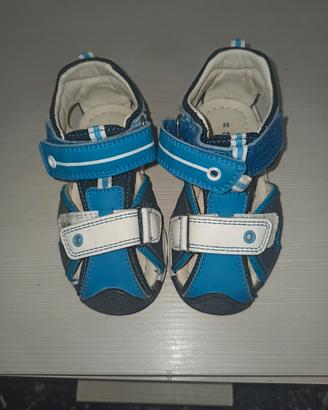 Scarpe bimbo misura 25