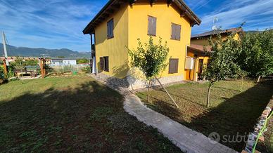 VILLA SINGOLA A PIZZOLI