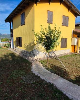 VILLA SINGOLA A PIZZOLI