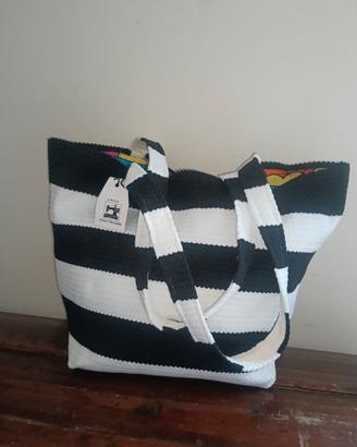 Borsa artigianale in stoffa