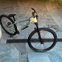 Bici dirtjump-Commencal 26"