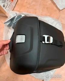 Borse Givi MT501 con telaietti TMT8201 (Guzzi)