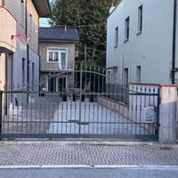 cancello ingresso auto