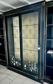 Vetrinetta in legno con illuminazione interna