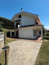 Villa indipendente